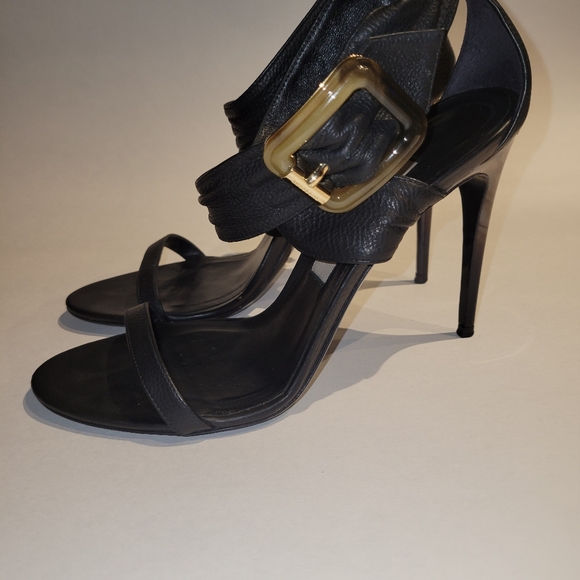 Burberry Marham Buckle high heels - Picture 8 of 9